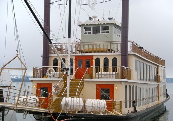 Hull repairs knock Tahoe Queen out of service