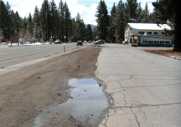 Potholes reappear 1 week after South Tahoe fills them in