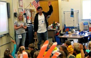 LTUSD youngsters learn about the environment from college students. Photo/Provided