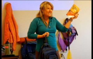 Tamara Burns explains ways to survive an expected emergency while playing outdoors. Photo/Kathryn Reed