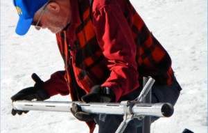 Frank Gehrke with the Department of Water Resources on Jan. 3 measures the water content of snow at Phillips Station. Photo/Kathryn Reed