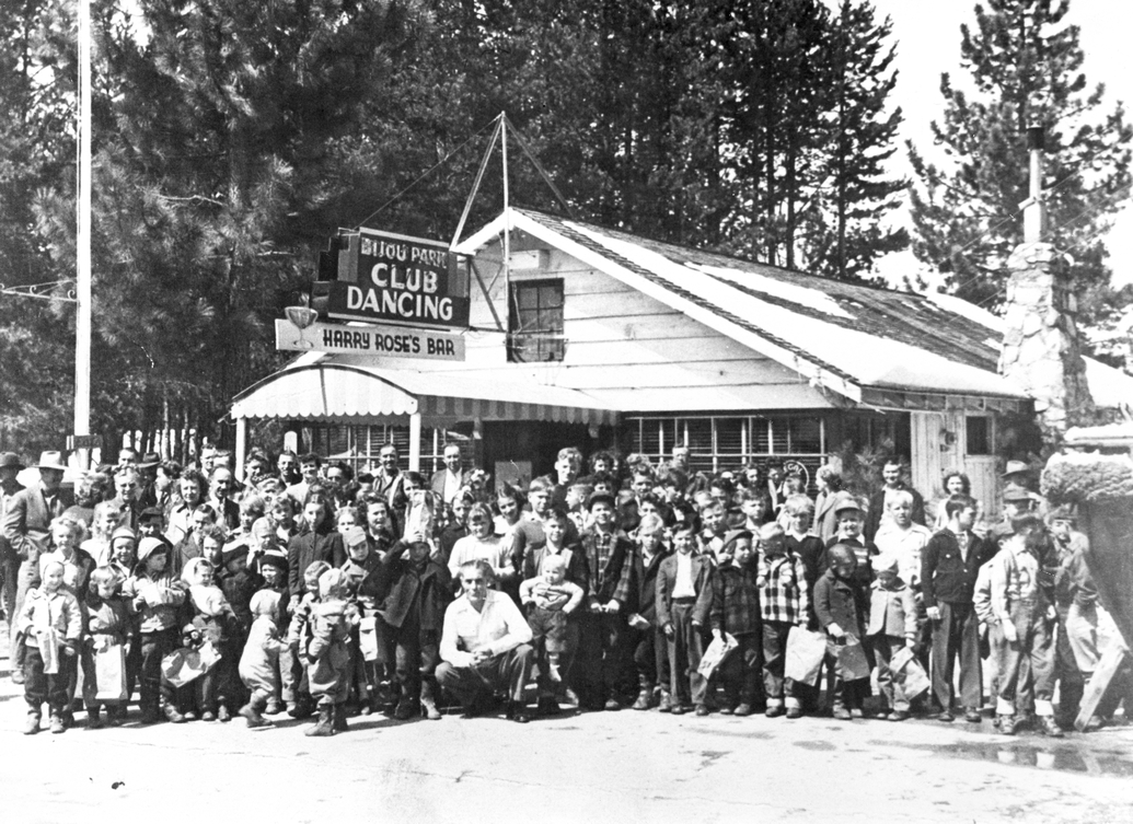 South Lake Tahoe's Easter egg hunt in 1948. Photo/Lake Tahoe Historical Society