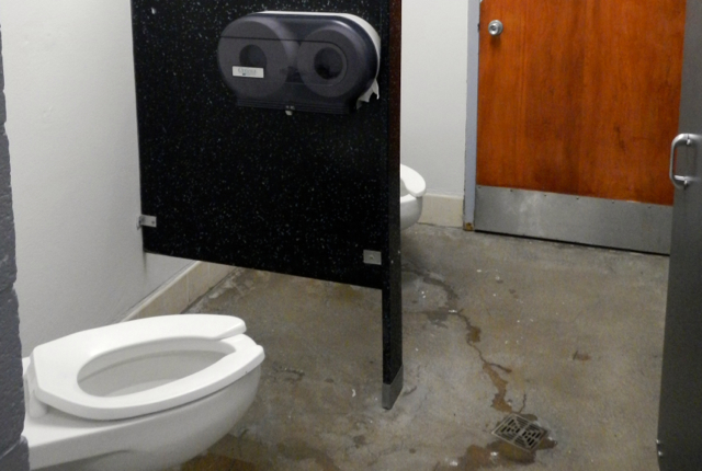 Privacy is lacking at the South Lake Tahoe Recreation Center. Photo/LTN file