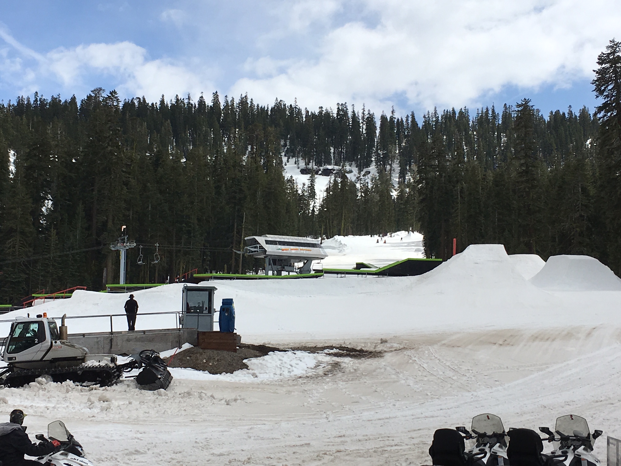 Skateboarders and snowboarders compete together at Sierra-at-Tahoe. Photo/John Rice