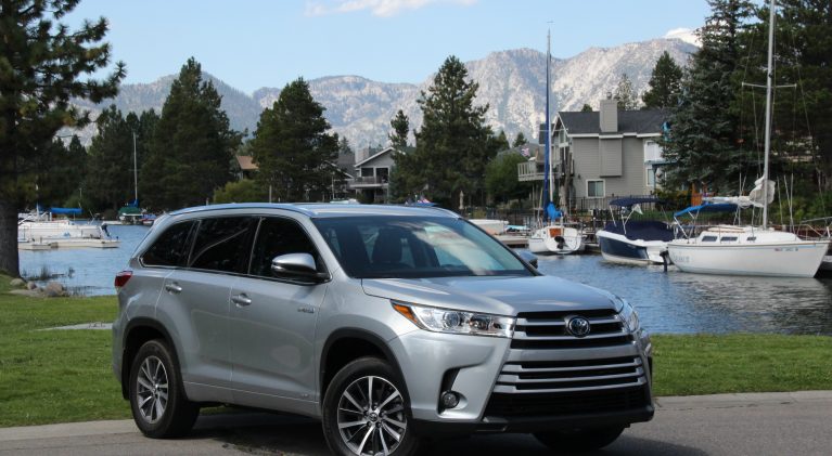 Road Beat: Highlander Hybrid, best of both worlds