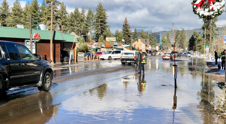 Water floods SLT streets after hydrant struck